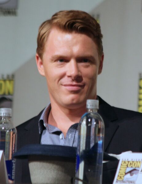 File:Diego Klattenhoff portrait.jpg