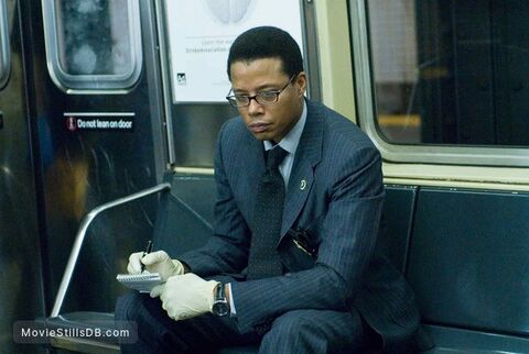 Terrence Howard as Detective Mercer with the TAG Heuer Grand Carrera in The Brave One (2007)